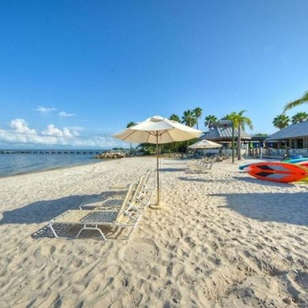Charming One Bedroom Resort-Style Studio With Pool And Beach Access Ruskin Kültér fotó